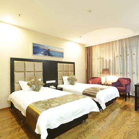 Airport Hotel Classic Park Nueva Delhi Exterior foto