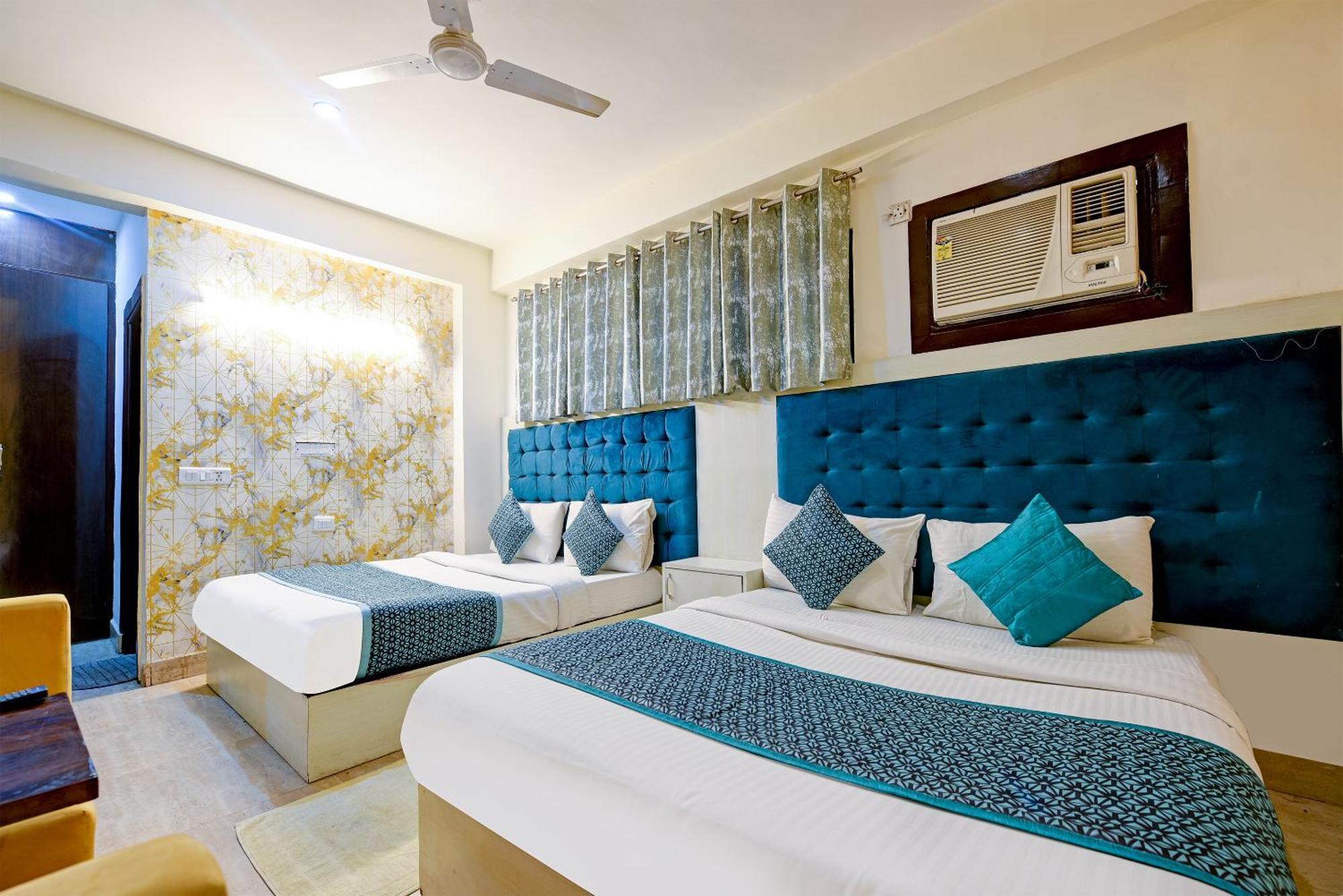 Airport Hotel Classic Park Nueva Delhi Exterior foto
