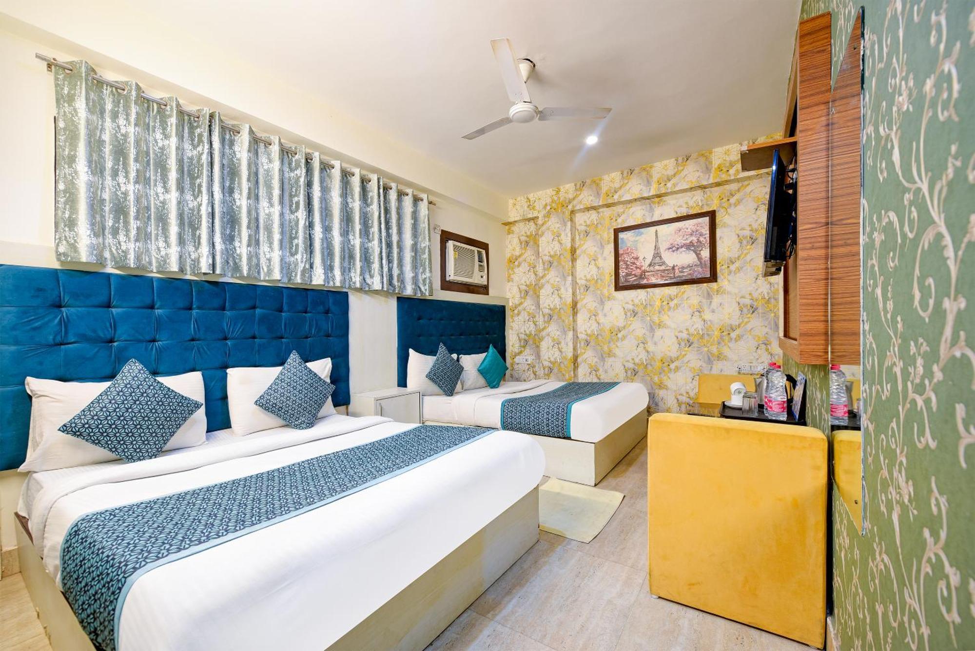 Airport Hotel Classic Park Nueva Delhi Exterior foto